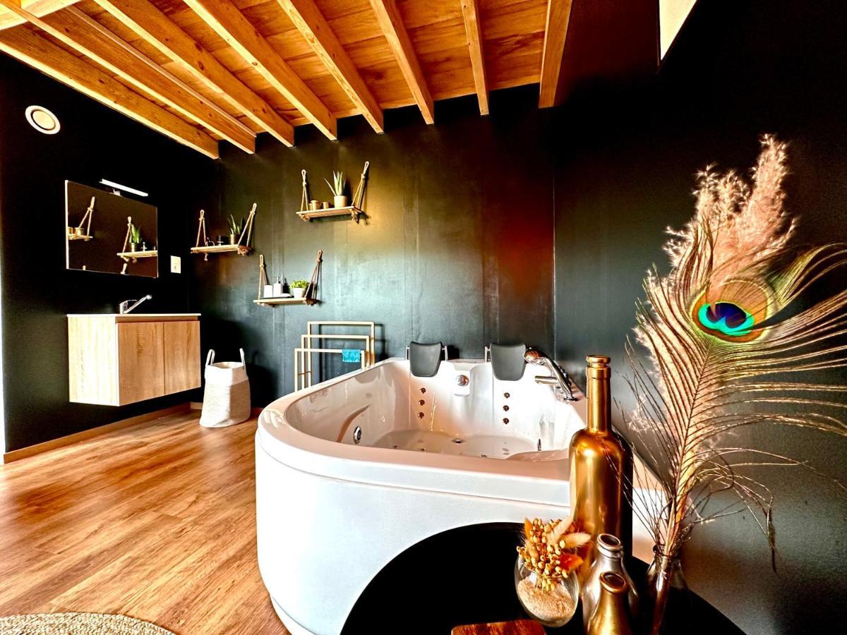 Hour House - Esc'Appart Houyet Exterior foto